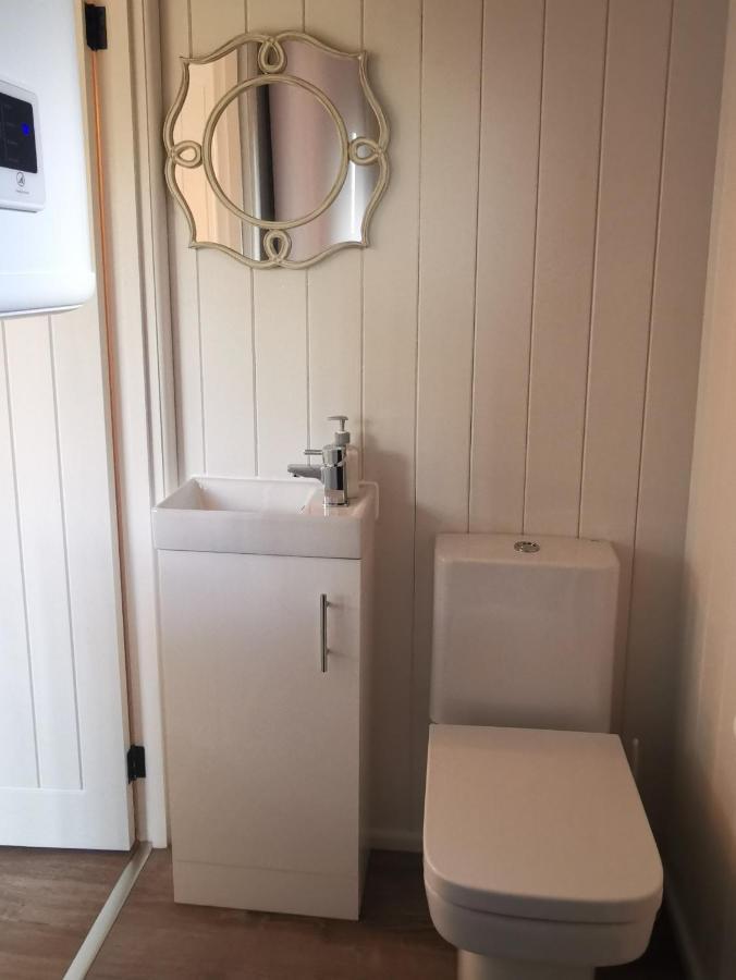 Forest Heath Shepherd'S Huts リングウッド エクステリア 写真